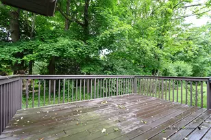 10639 W Circle Dr, Beach Park, IL 60099 - Photo 25