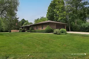 10639 W Circle Dr, Beach Park, IL 60099 - Photo 27