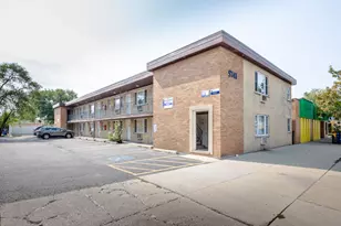 5741 W 35th St, Cicero, IL 60804 - Photo 1