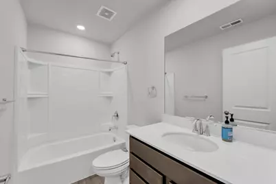 1200 Draper Road, McHenry, IL 60050 - Photo 13