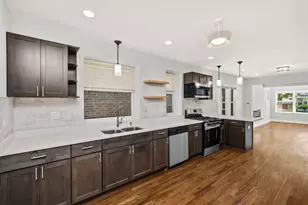 1732 E 83rd Pl, Chicago, IL 60617 - Photo 9