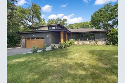 1349 Tinker Way, Glenview, IL 60025 - Photo 1