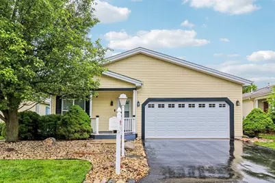 227 Rodeo Drive, Grayslake, IL 60030 - Photo 1