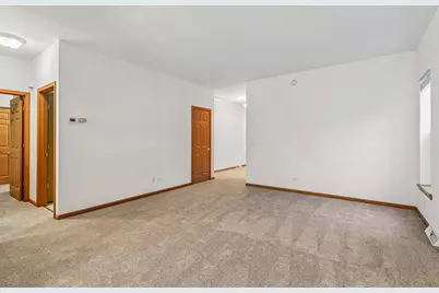 227 Rodeo Drive, Grayslake, IL 60030 - Photo 7