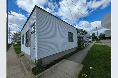 333 N 7th Street, Dekalb, IL 60115 - Photo 15