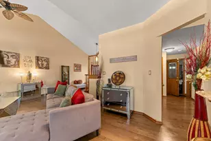 6930 Lexington Ct, Tinley Park, IL 60477 - Photo 7