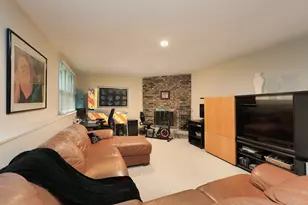 133 Burr Oak Ct, Deerfield, IL 60015 - Photo 11