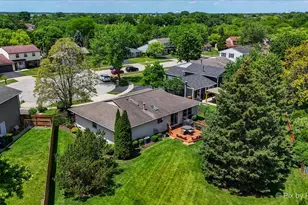 265 Mulford Ln, Roselle, IL 60172 - Photo 35