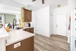 9207 Waterfall Glen Blvd, Darien, IL 60561 - Photo 11