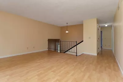 1402 N Hershey Road, Bloomington, IL 61704 - Photo 7