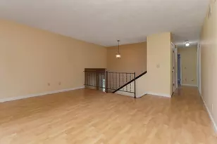 1402 N Hershey Rd, Bloomington, IL 61704 - Photo 7