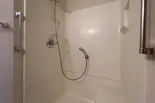 1402 N Hershey Rd, Bloomington, IL 61704 - Photo 25