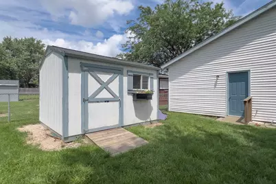 1402 N Hershey Road, Bloomington, IL 61704 - Photo 35