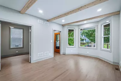 819 Mapleton Avenue, Oak Park, IL 60302 - Photo 7