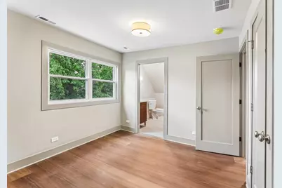 819 Mapleton Avenue, Oak Park, IL 60302 - Photo 25