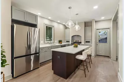 819 Mapleton Avenue, Oak Park, IL 60302 - Photo 13