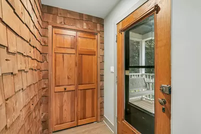 819 Mapleton Avenue, Oak Park, IL 60302 - Photo 5