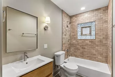 819 Mapleton Avenue, Oak Park, IL 60302 - Photo 19
