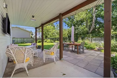 405 Kreitzer Avenue, Bloomington, IL 61701 - Photo 29