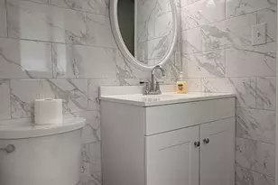 935 S Cedarcrest Dr, Schaumburg, IL 60193 - Photo 21