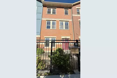 3232 S Shields Avenue, Chicago, IL 60616 - Photo 1