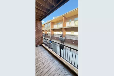 3232 S Shields Avenue, Chicago, IL 60616 - Photo 9