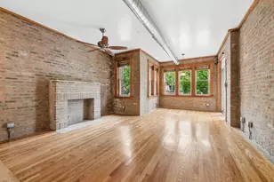 1637 W Pratt Blvd, Chicago, IL 60626 - Photo 3