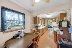 16914 Sayre Ave, Tinley Park, IL 60477 - Photo 11