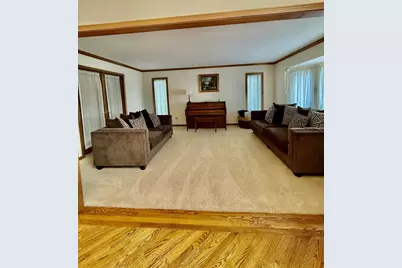 156 Elizabeth Court, Wood Dale, IL 60191 - Photo 7