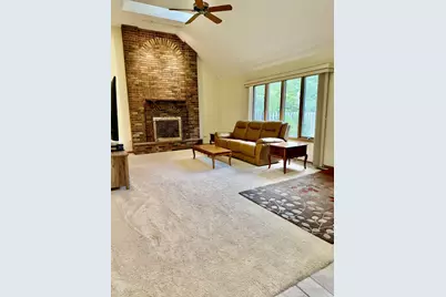 156 Elizabeth Court, Wood Dale, IL 60191 - Photo 11