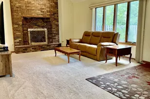 156 Elizabeth Ct, Wood Dale, IL 60191 - Photo 11