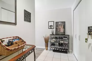 77 S Evergreen Ave, Arlington Heights, IL 60005 - Photo 19