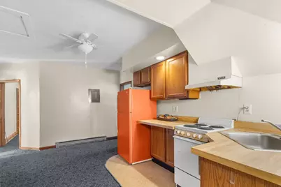 424 S 7th Street, Dekalb, IL 60115 - Photo 13