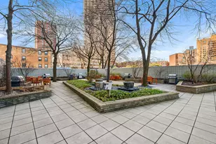3600 N Lake Shore Dr, Chicago, IL 60613 - Photo 27