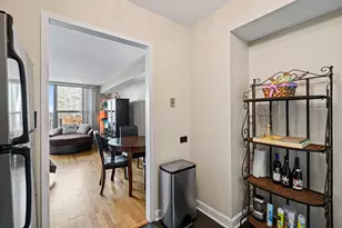 3600 N Lake Shore Dr, Chicago, IL 60613 - Photo 13
