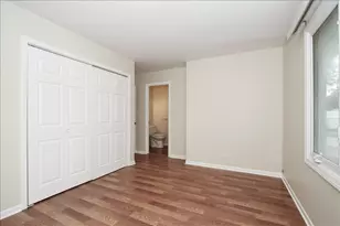 1475 Rosedale Ln, Hoffman Estates, IL 60169 - Photo 15