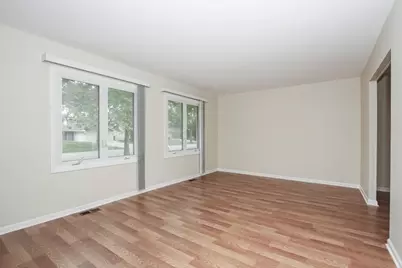 1475 Rosedale Lane, Hoffman Estates, IL 60169 - Photo 3