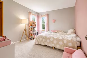 1891 Fox Run Dr, Elk Grove Village, IL 60007 - Photo 9