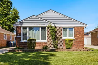 8940 S Utica Avenue, Evergreen Park, IL 60805 - Photo 1