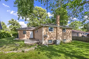 712 Spring St, Roselle, IL 60172 - Photo 27