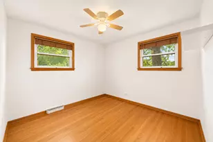 712 Spring St, Roselle, IL 60172 - Photo 11