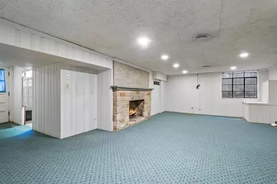 6650 N Lightfoot Avenue, Chicago, IL 60646 - Photo 19