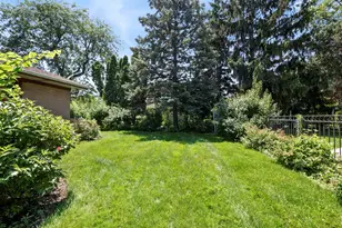 6650 N Lightfoot Ave, Chicago, IL 60646 - Photo 23