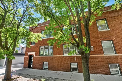 2315 W Waveland Avenue #1, Chicago, IL 60618 - Photo 1