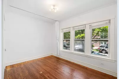 2315 W Waveland Avenue #1, Chicago, IL 60618 - Photo 5