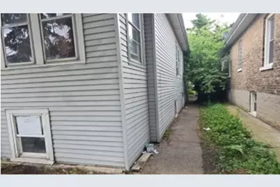 5417 S Sacramento Avenue, Chicago, IL 60632 - Photo 17