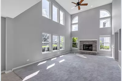 945 Forest View Way, Antioch, IL 60002 - Photo 3
