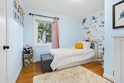 2422 Ridgeway Avenue, Evanston, IL 60201 - Photo 17