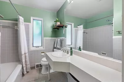 2422 Ridgeway Avenue, Evanston, IL 60201 - Photo 13