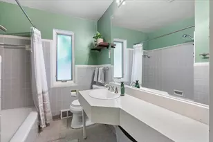 2422 Ridgeway Ave, Evanston, IL 60201 - Photo 13